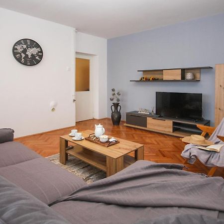 Apartman Nonno Pula Exteriér fotografie