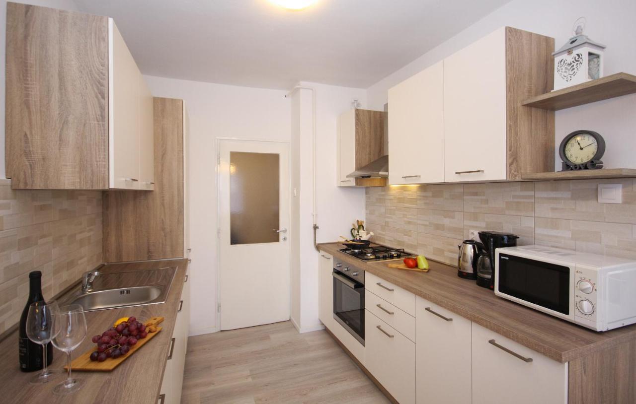 Apartman Nonno Pula Exteriér fotografie