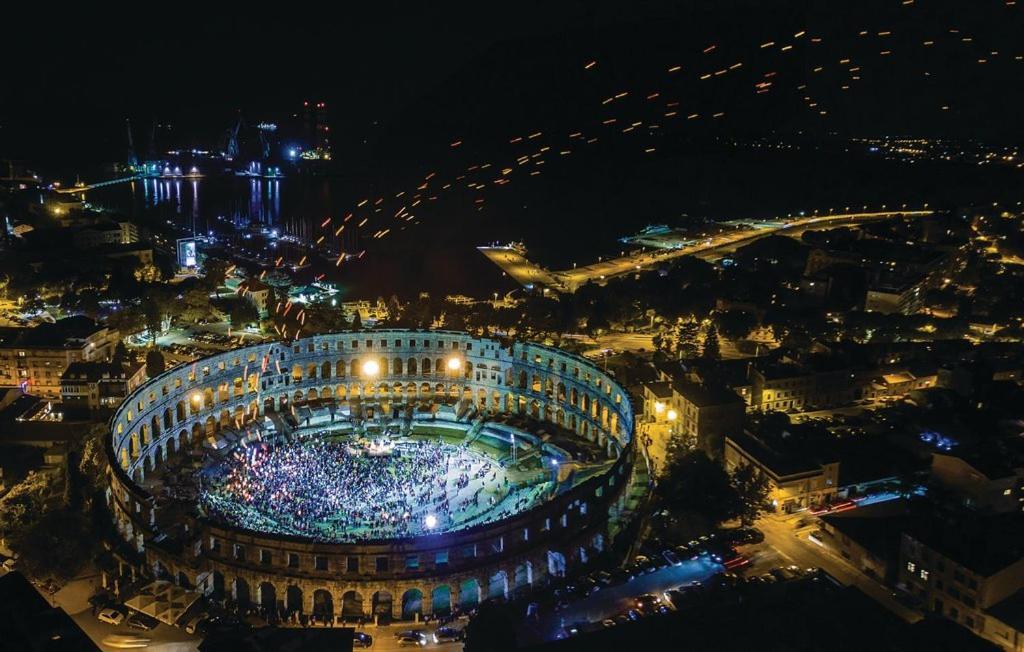 Apartman Nonno Pula Exteriér fotografie