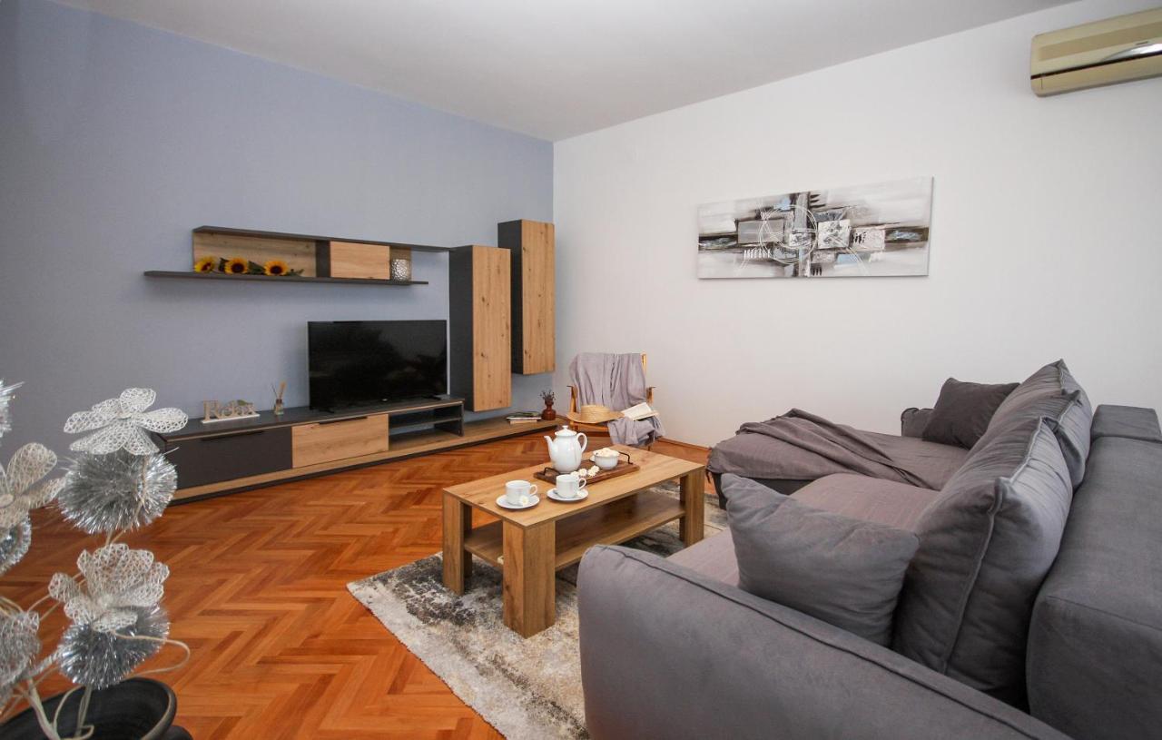 Apartman Nonno Pula Exteriér fotografie